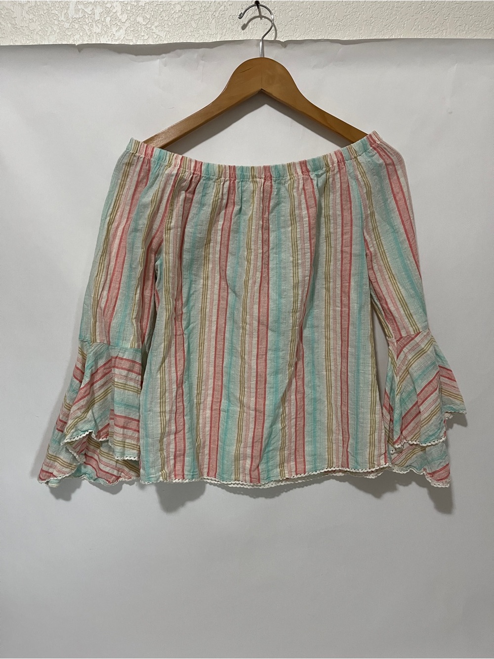 Solitaire Off Shoulder Pastel Rainbow Euro Summer Coastal Princess Blouse M
